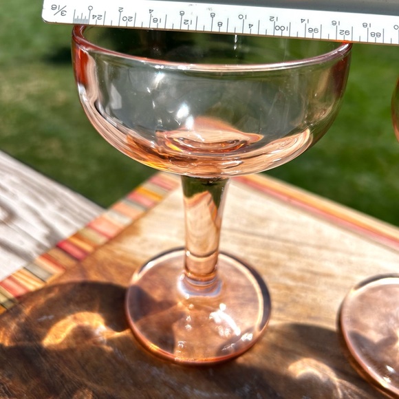 Vintage Set up PINK DEPRESSION GLASS ICE BUCKET 2 coupe glasses/shot glass - Picture 3 of 15